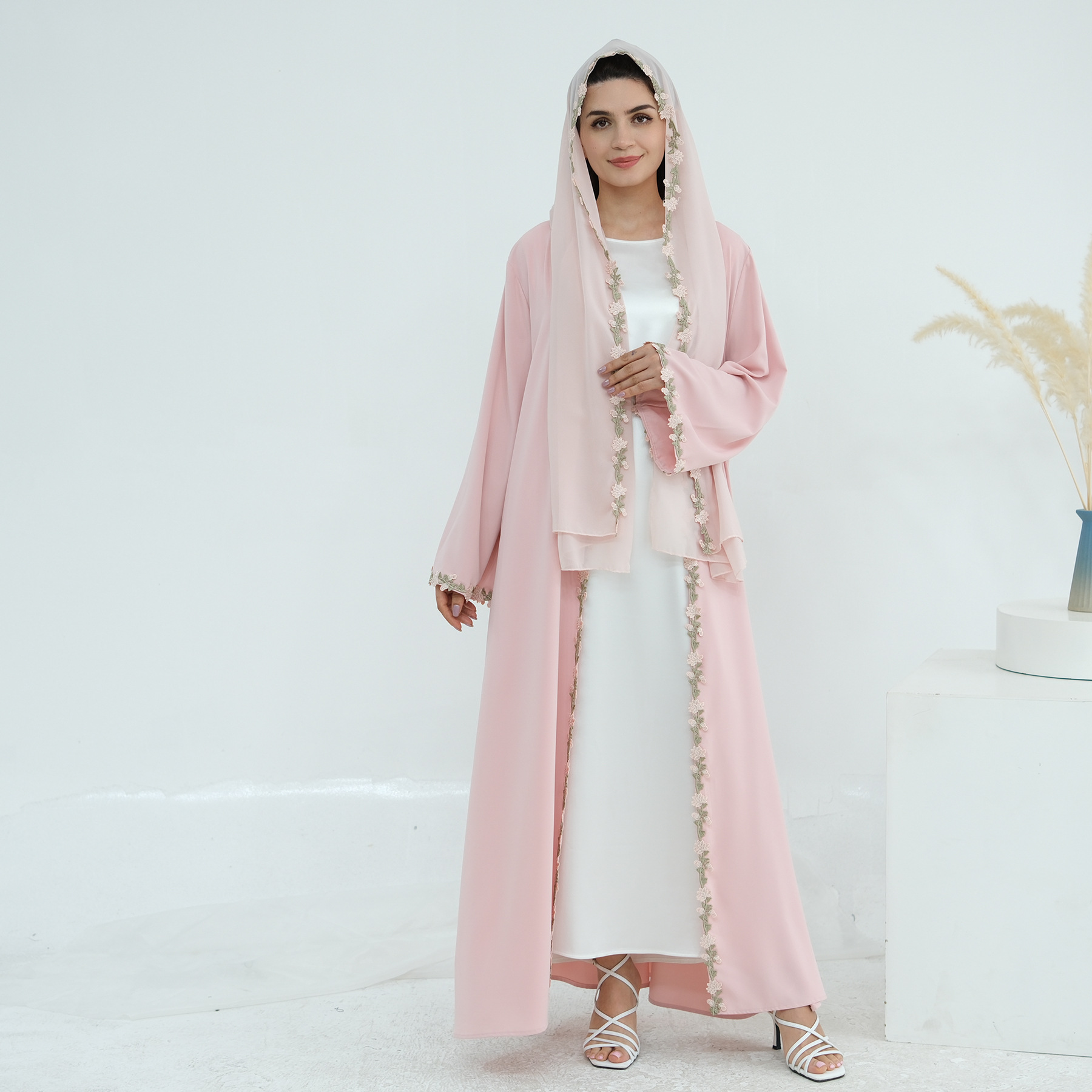 Dubai Offene Abaya Frauen Musl – Embroidery Kebaya Bewertung und Preis